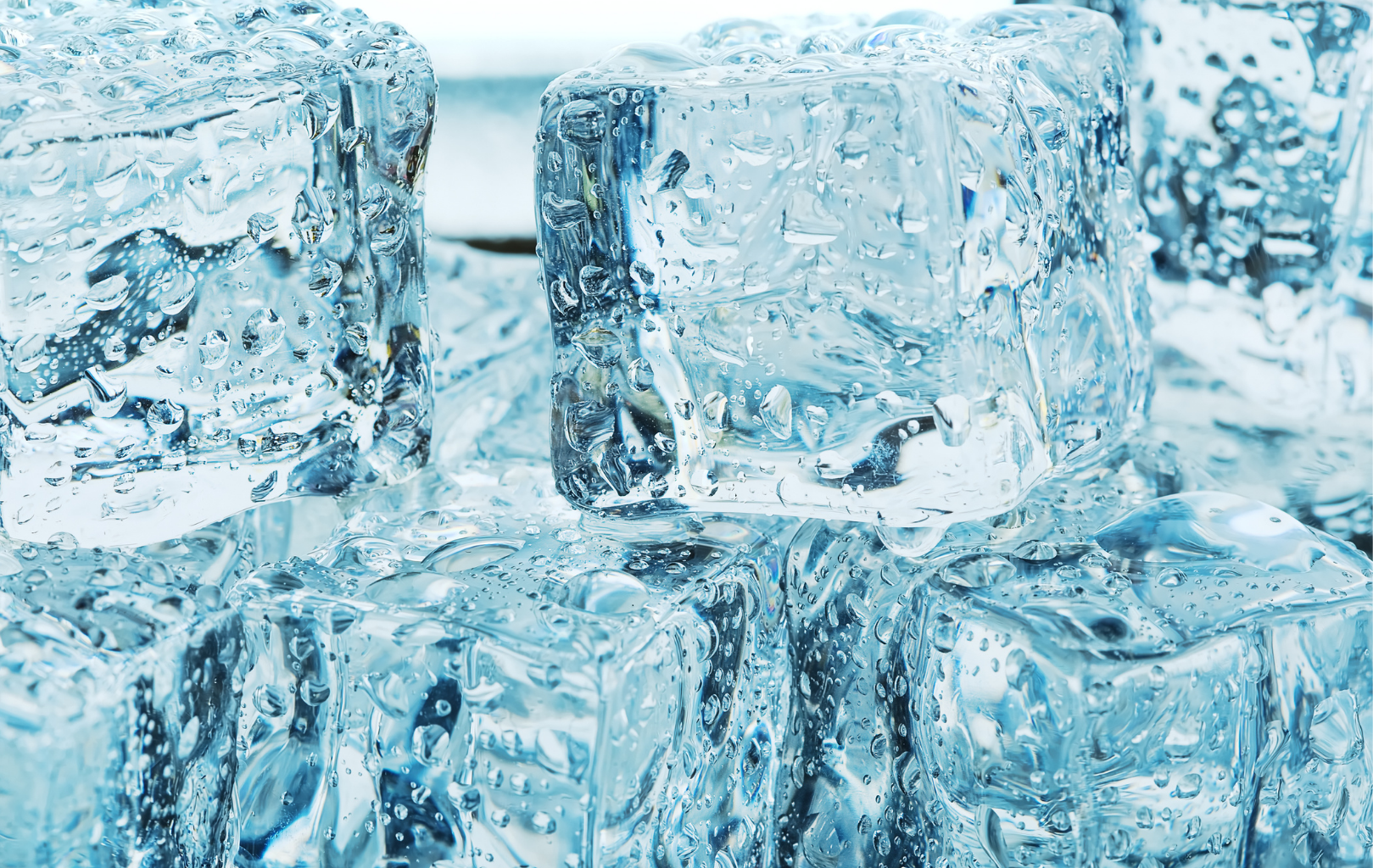 Ice Apparently Melts In Weird Ways While In Different Temperatures - Modern  Sciences, image size:1619x1024